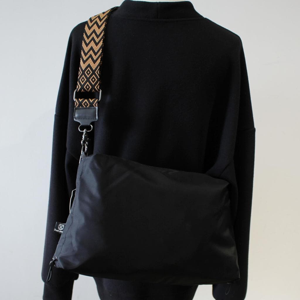 Street Wear All-Match Bolsa Masculina de Grande Capacidade Bolsa Mensageiro Feminina Leve Estilo Esportivo Unissex Commu