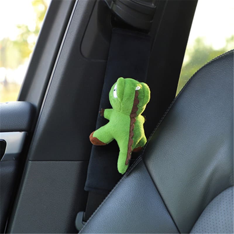 Nova almofada de ombro verde para cinto de segurança de carro com formato de dinossauro, almofada fofa para a alça de om