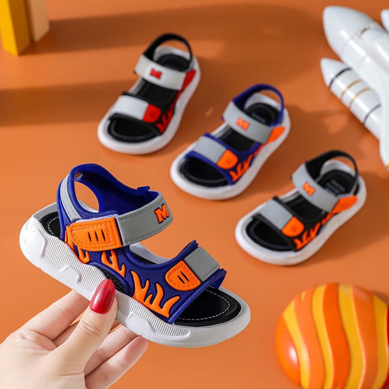 Crianças sandálias meninos antiderrapante anti-Odor pode lançar água molhada sapatos de praia 2026 verão novo estilo men