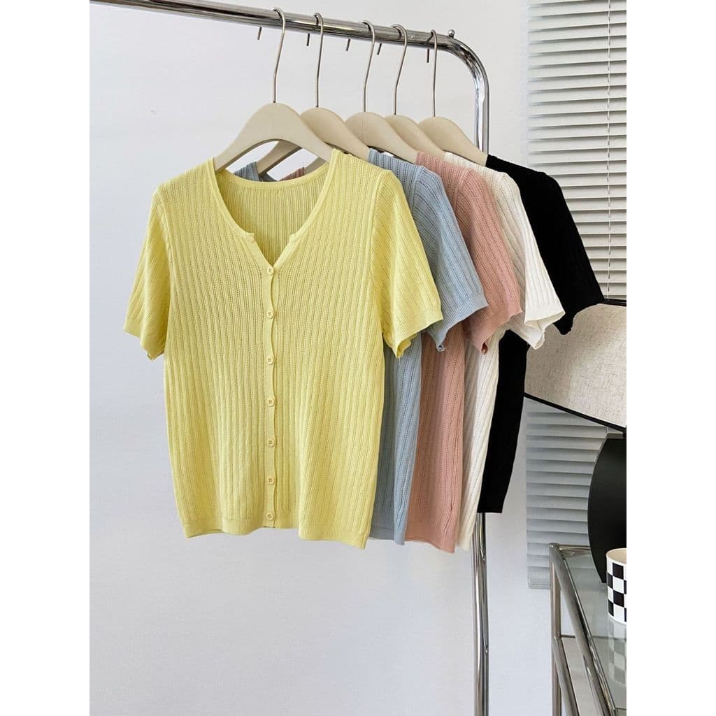 Camisola com decote em V de manga curta Cardigan camiseta feminina Design sentido mais magro olhar feminino verão gola f