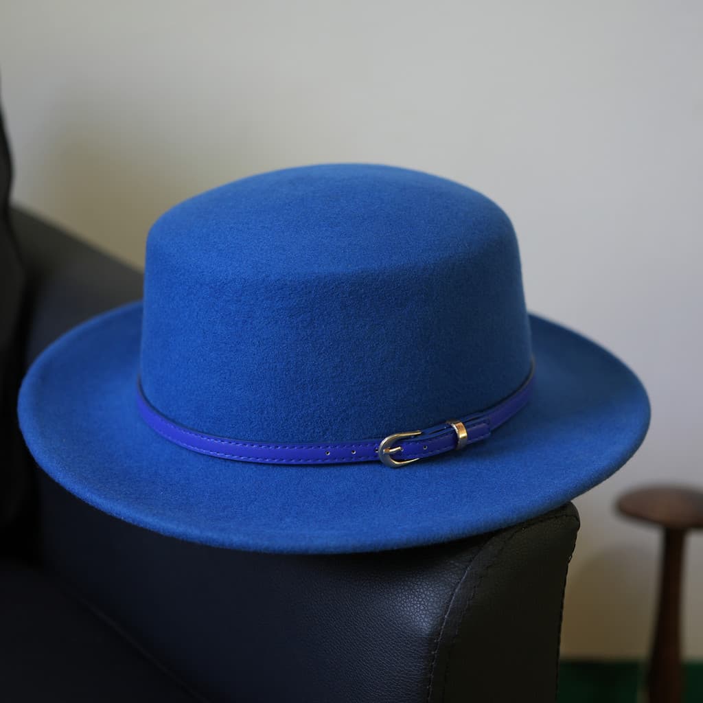 Chapéu feminino outono inverno High-End Retro azul real lã plana chapéu 2025 novo estilo chapéu francês chapéu Casual