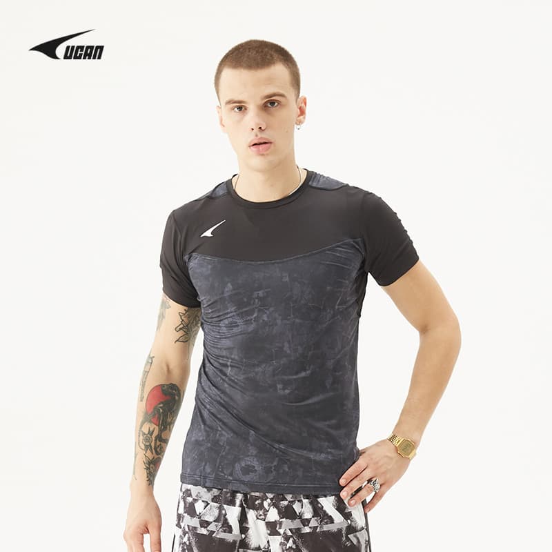UCAN UCAN Sweat-Guiding Respirável Esportes Camiseta de Manga Curta Treinamento de Competição Masculina Correndo Esporte