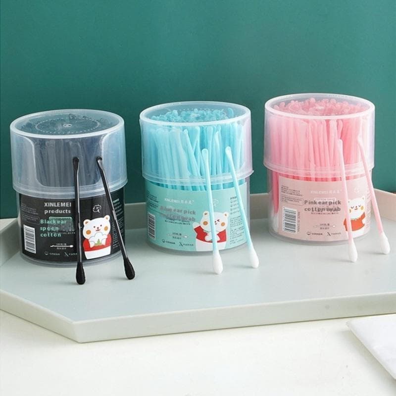 Conjunto de 100 peças de cotonetes e limpadores de ouvido 2 em 1, usados para limpar os ouvidos e remover a cera.