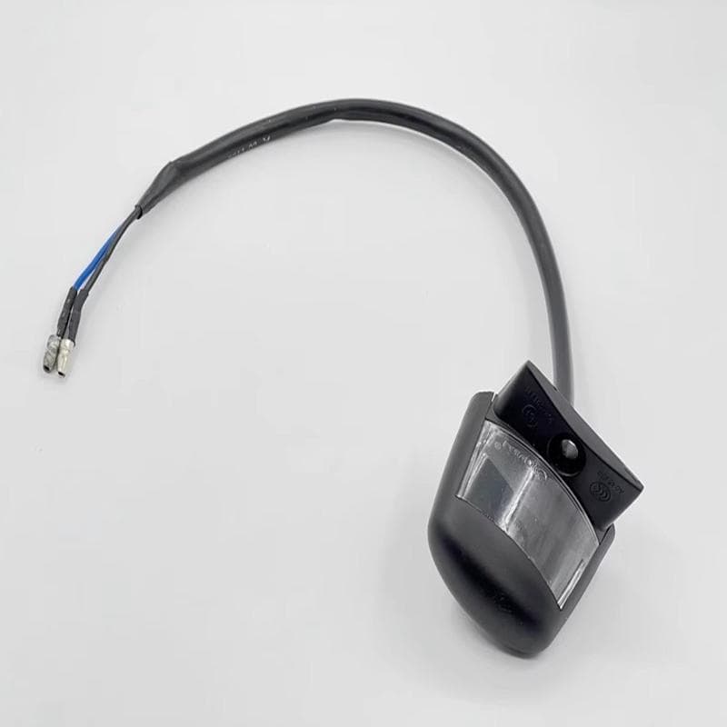 Adequado para Yamaha feixe curvo acessórios da motocicleta LYM110-2-3 luz da placa de licença jubileu cabelo luz da caud