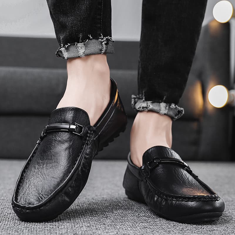 Primavera novo estilo ervilhas sapatos masculinos versão coreana sapatos de couro casuais masculinos All-Match capa pé p