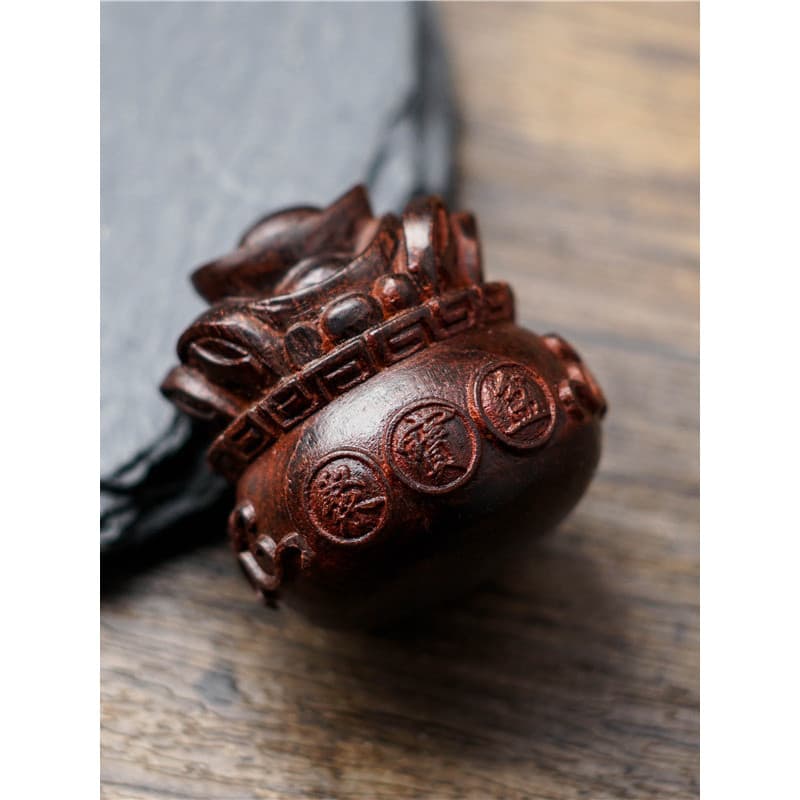 Pequenos ornamentos de folha pequena sândalo vermelho esculpido à mão escultura em madeira requintado cornucópia lidar c