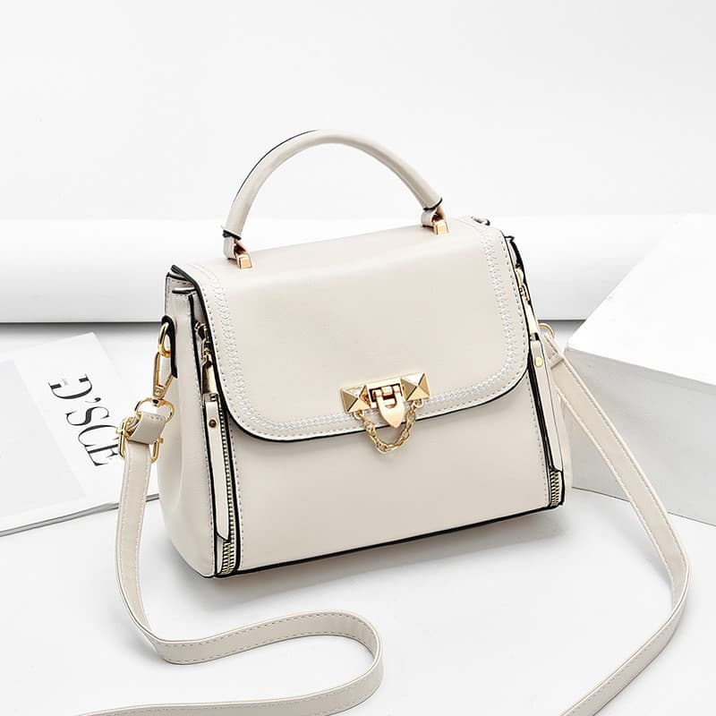 Bolsa de moda francesa feminina 2021 novo estilo na moda pequena bolsa quadrada linda bolsa mensageiro de um ombro ins b