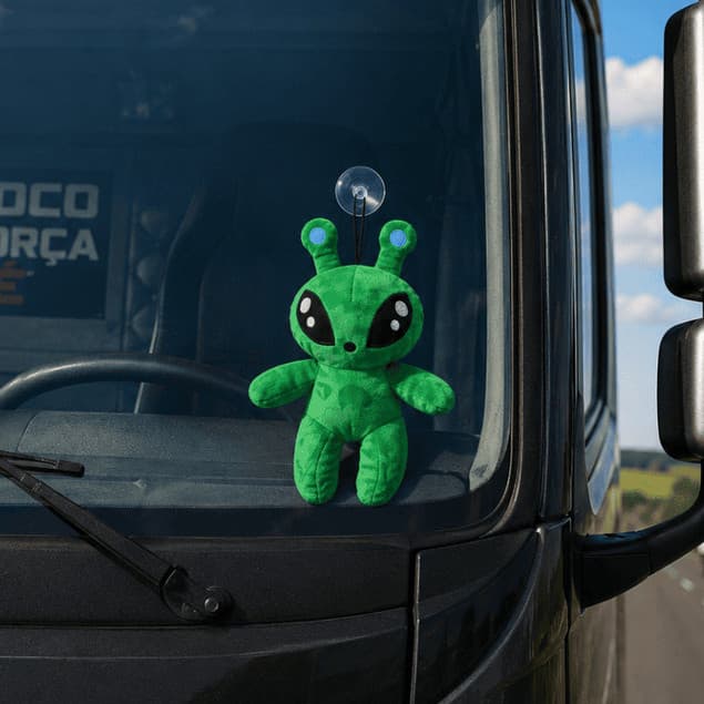 Et Alienígena Pelucia Verde Com Ventosa 35cm Decoração Enfeite Automotivo Caminhão Carro