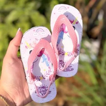 Chinelo Baby Infantil Confortável Antiderrapante Macio Com Elástico Bebe Menina e Menino