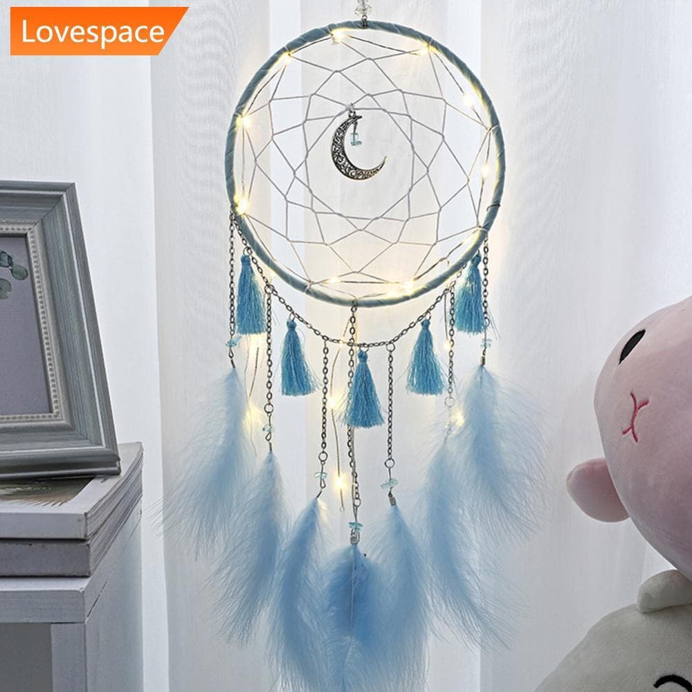 LS-STORE Lua Borla Artesanal Apanhador De Sonhos Presentes Com Luz LED Dreamcatcher Pingente Criativo Oco Sinos De Vento