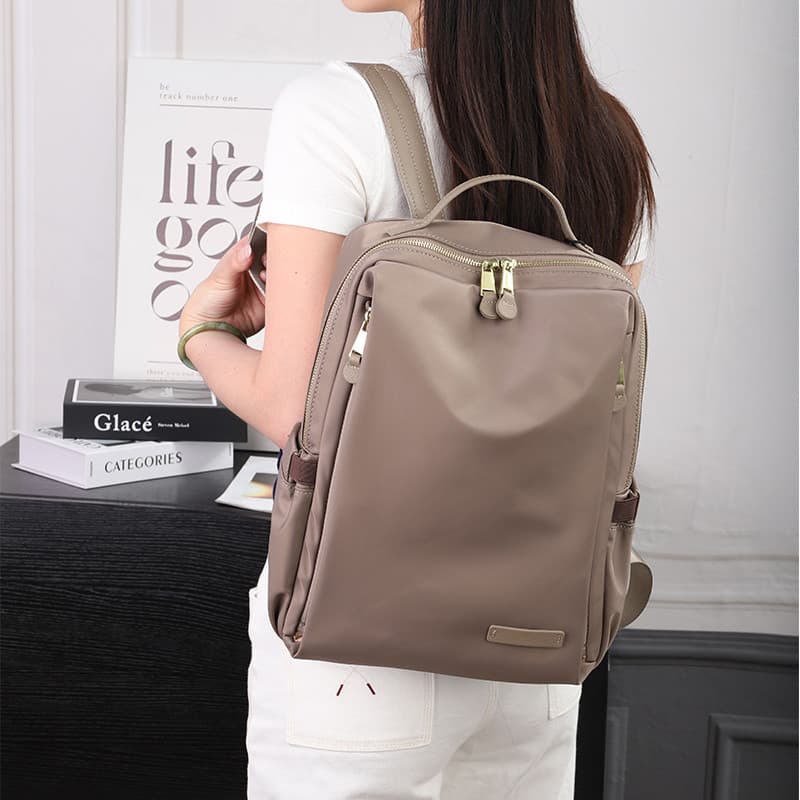 Wang e Rika Novo Estilo Mochila Feminina Viagem Moda Commuter Leve Bolsa Escolar de Grande Capacidade Bolsa de Montanhis