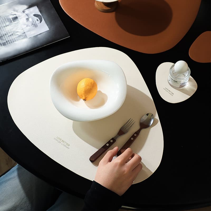 Novo estilo estilo europeu de couro crianças Irregular Placemats simples triângulo repelente água resistente à sujeira i