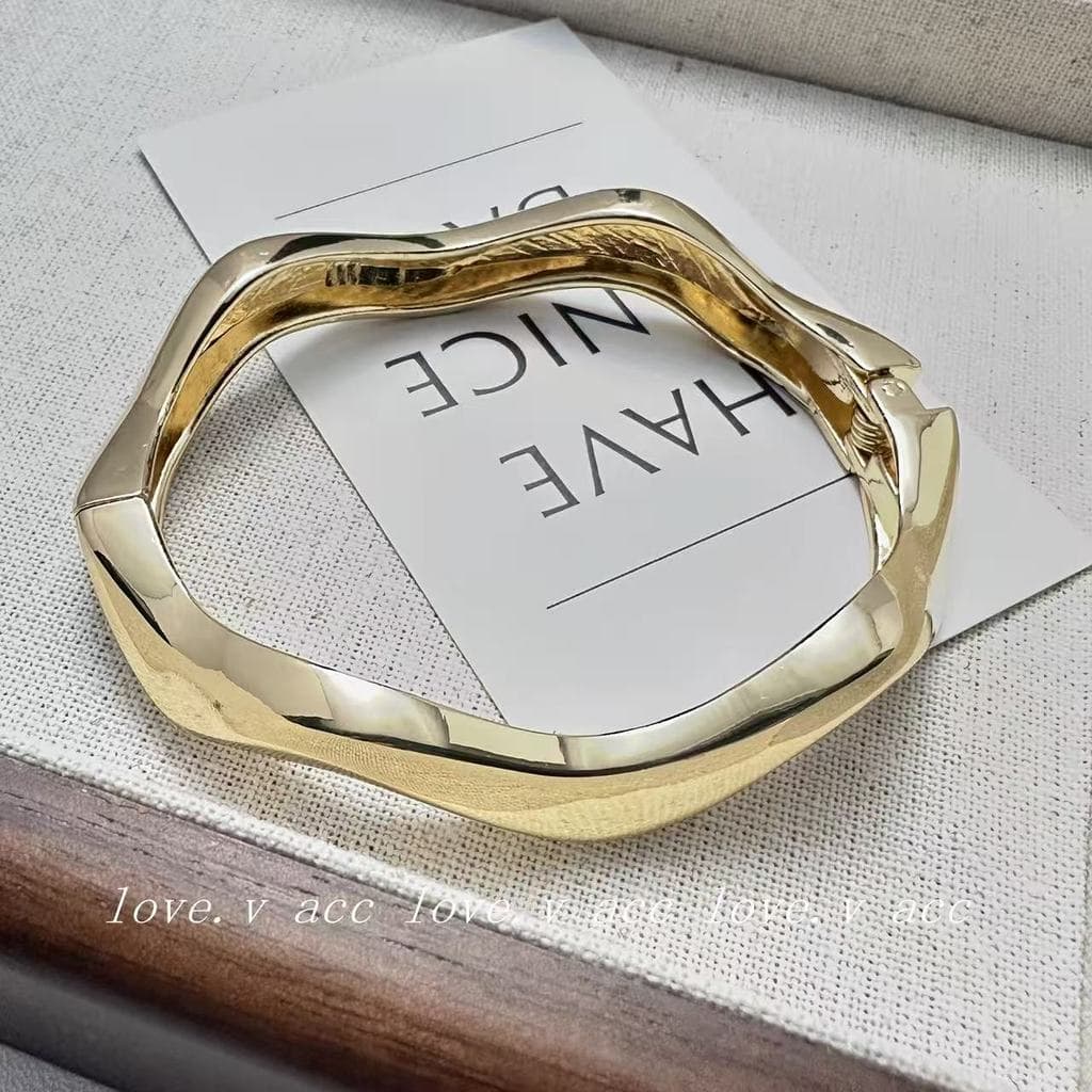 Pulseira Feminina Aço Inoxidável Ondulada Irregular, Anti-alérgica, Não Escurece, Dourada e Prateada