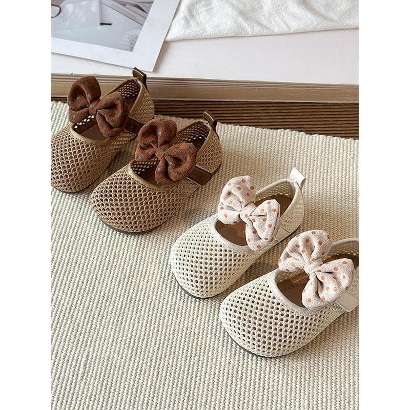 2026 verão novo estilo meninas sandálias sapatos de verão sapatos de rede crianças único sapatos sola macia feminino sap