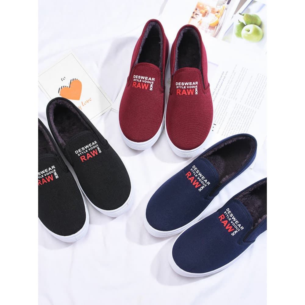 Forro de lã engrossado sapatos de pano feminino deslizamento-em sapatos planos quentes versão coreana mocassins casuais