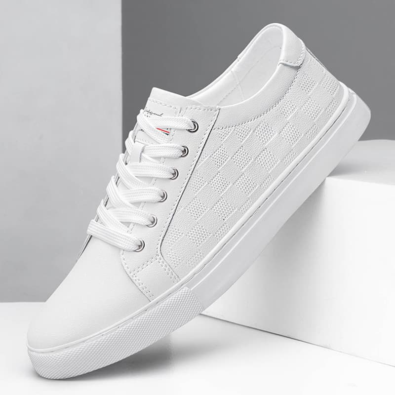 Couro genuíno branco sapatos masculinos verão 46 Plus Size sapatos masculinos deslizamento-On esportes tênis casuais fem