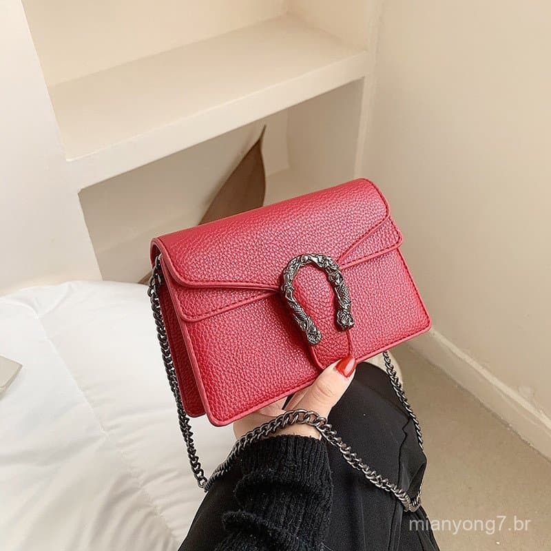Bolsas Femininas Vintage Baco 2023 Nova Moda Bolsa De Um Ombro , Corrente Pequena , Quadrada Vermelha Casamento .