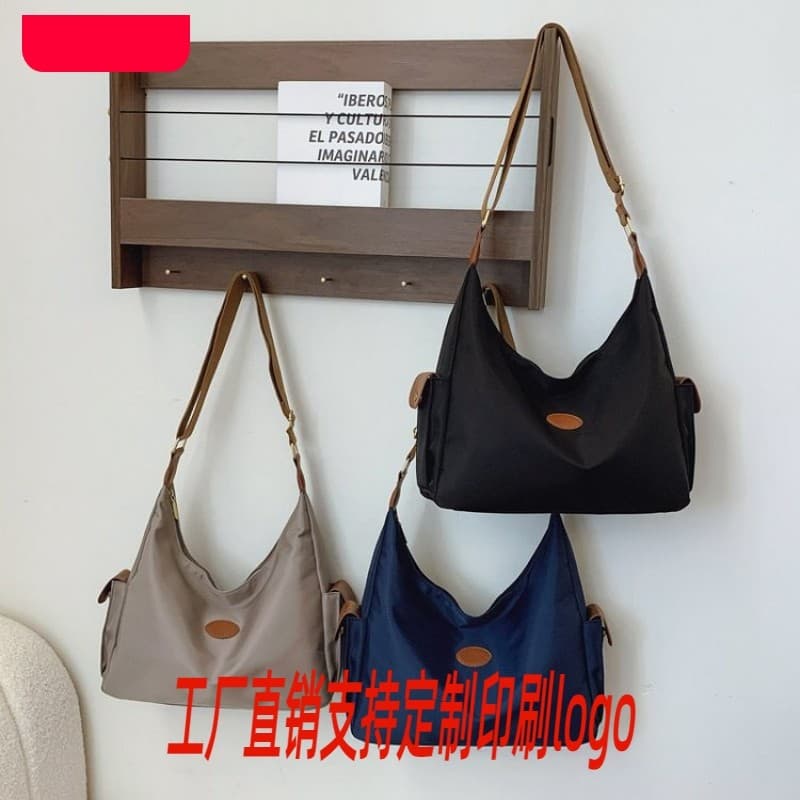 Simples portátil de um ombro saco do mensageiro estudante moda na moda All-Match axilas saco feminino novo estilo Commu