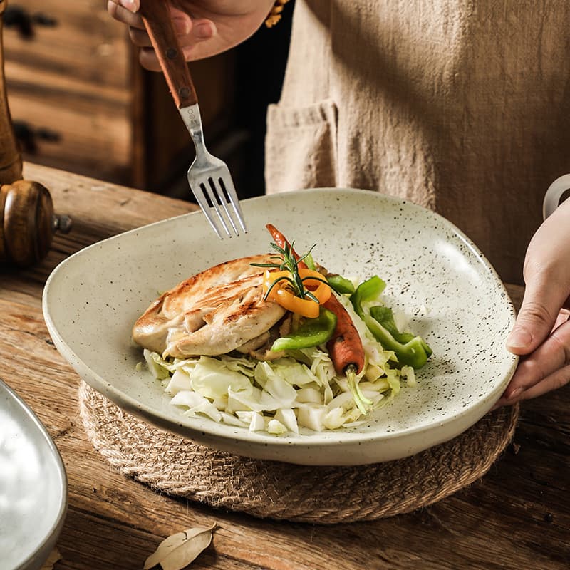 Prato profundo japonês doméstico tigela de salada de cerâmica prático Retro prato de jantar prato de sopa talheres prato