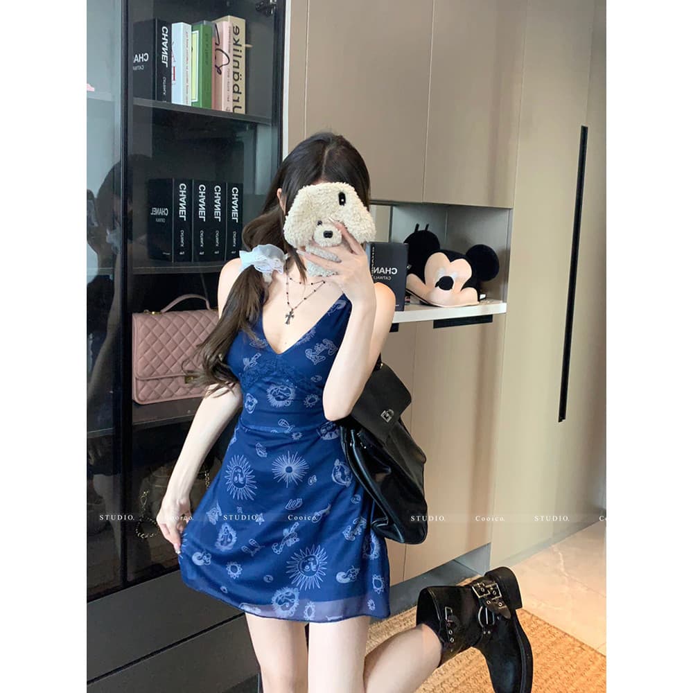 Kumikumi Retro quente estilo menina novo estilo com decote em V vestido impresso feminino verão cintura estreita mais ma