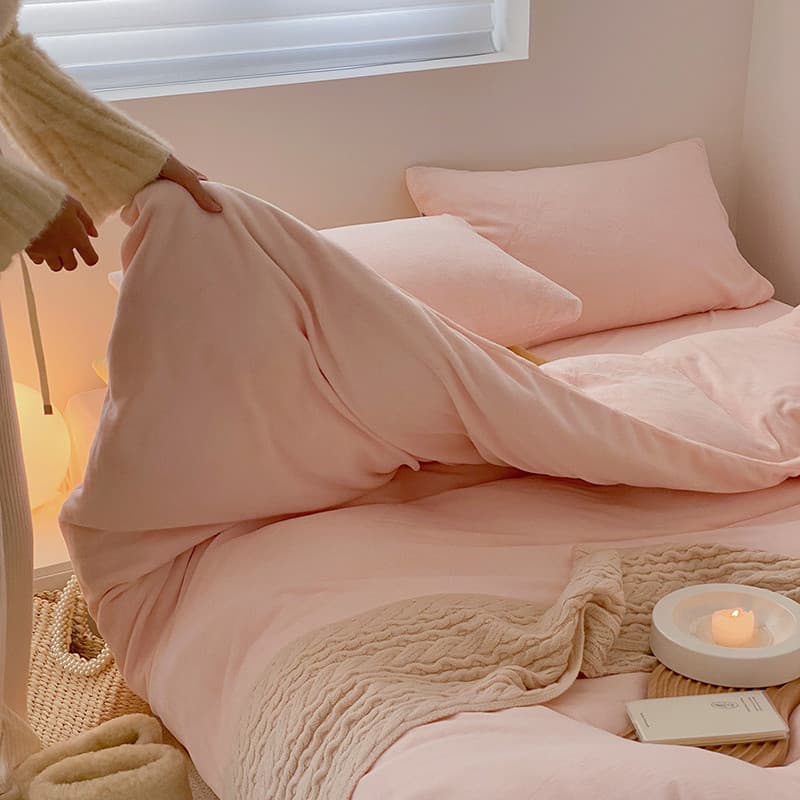 Inverno engrossado leite veludo conjunto de quatro peças dupla face Coral flanela colcha capa folha cor sólida cama três