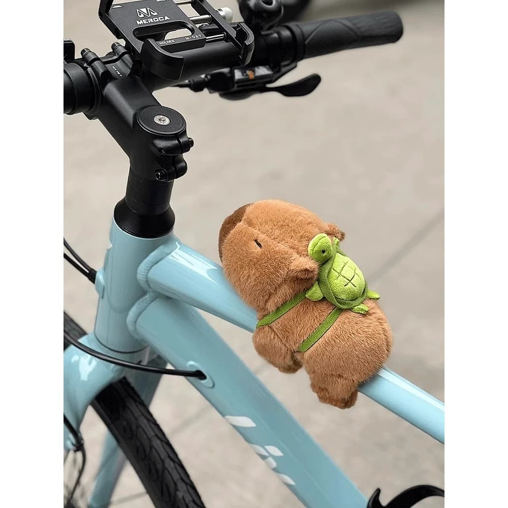 Carpillar acessórios de bicicleta boneca pingente Mountain Road bicicleta bonito ornamentos boneca equitação guiador ace