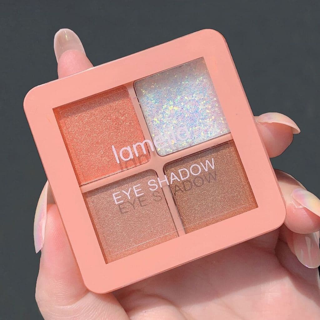 Influenciador paleta de sombras de quatro cores ins Super quente 2025 novo estilo cor terra barato estudante nicho marca