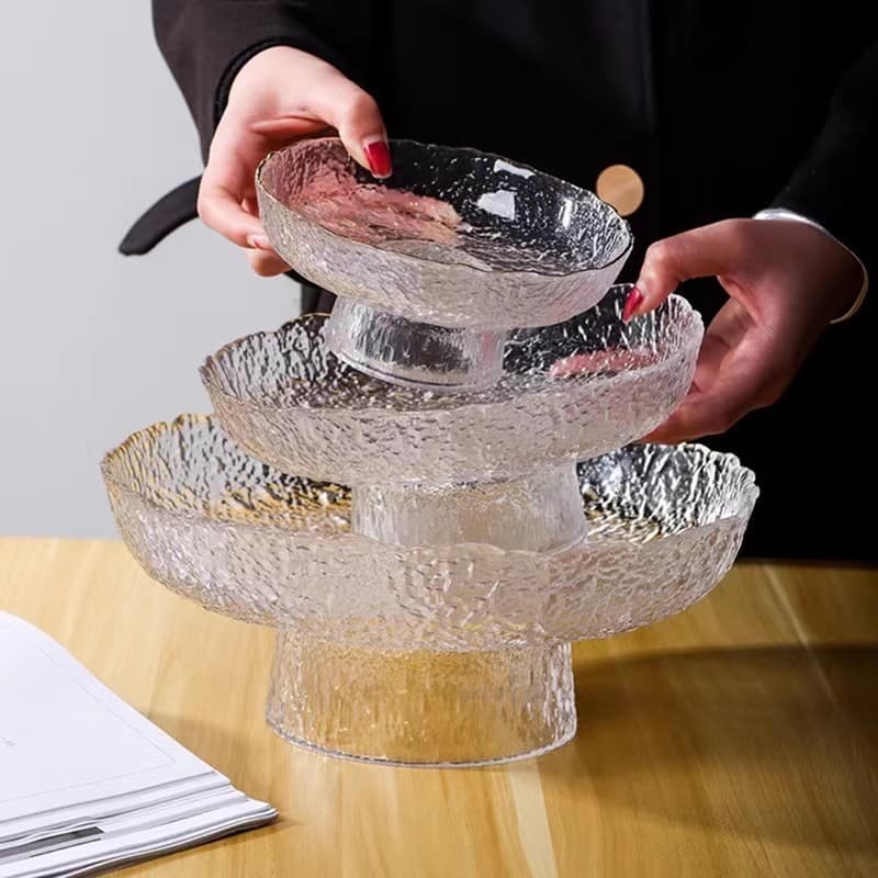 ** Prato de frutas de vidro de três camadas Sala de estar Mesa de centro Prato de lanche doméstico Luz simples Luxo Requ