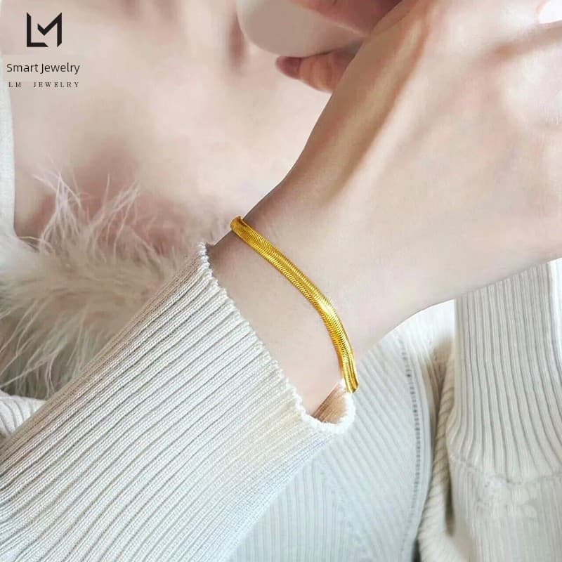 pulseira pulseira masculina Loja de ouro mesmo estilo areia ouro cobra osso pulseira masculino feminino simples All-Matc