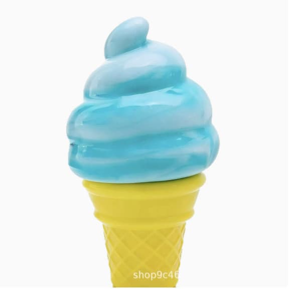 2026 novo produto agradável creme cone sorvete forma de cone macio bonito brinquedo de descompressão pitada música