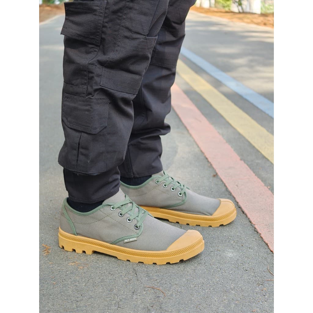 Sapatos de lona de cano baixo estilo geral masculino lazer ao ar livre respirável resistente ao desgaste antiderrapante