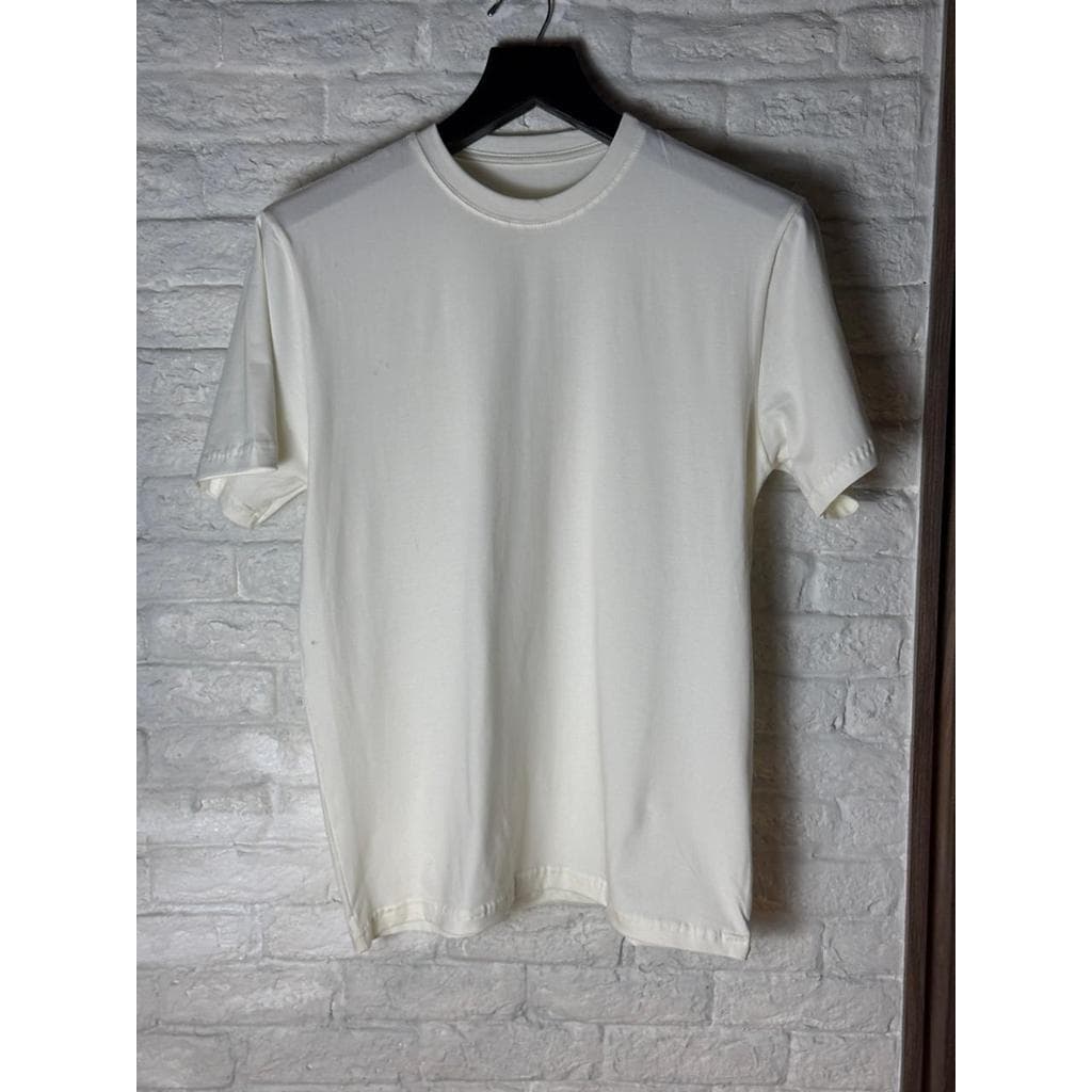 Camiseta Masculina Básica - Algodão Peruano Premium 40.1 - Pima com Elastano