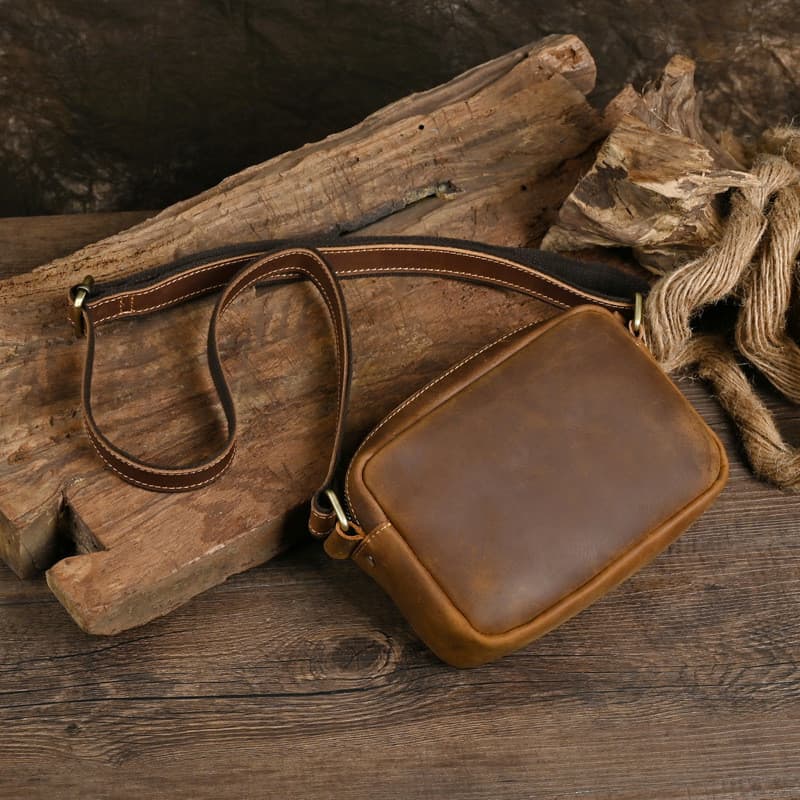 Bolsa mensageiro de couro de cavalo louco feita à mão, bolsa de ombro de couro genuíno masculina, bolsa retrô para celul