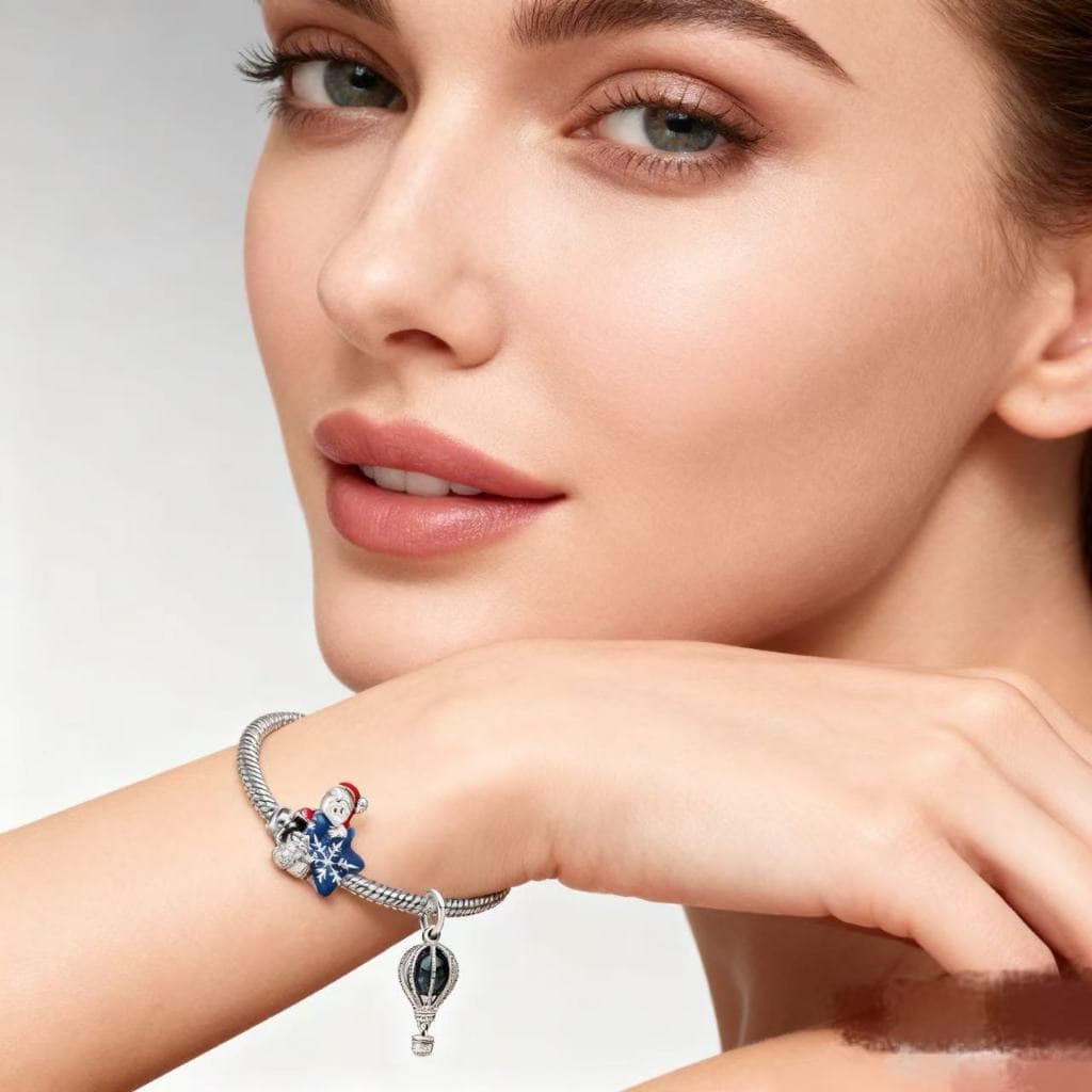 Pulseira banhada a prata, simples e elegante, versátil e com um luxo discreto, um novo estilo.