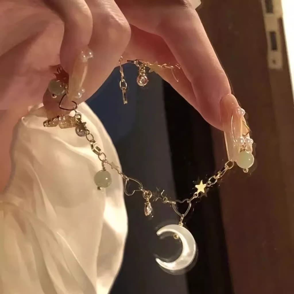 Estilo legal antigo pulseira crianças pulseira de alto valor feminino 2025 novo estilo luz luxo nicho Design pulseira de