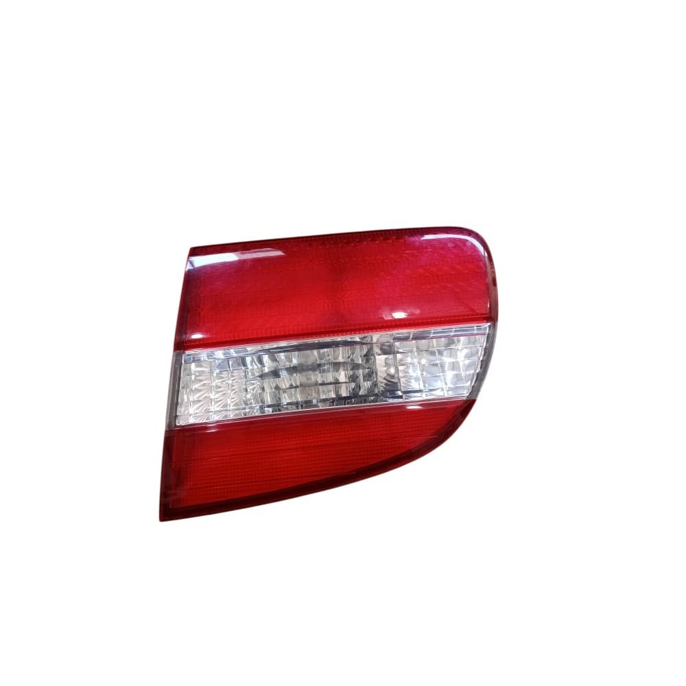 Lanterna Tampa Direita Corolla 1999/2002 7485