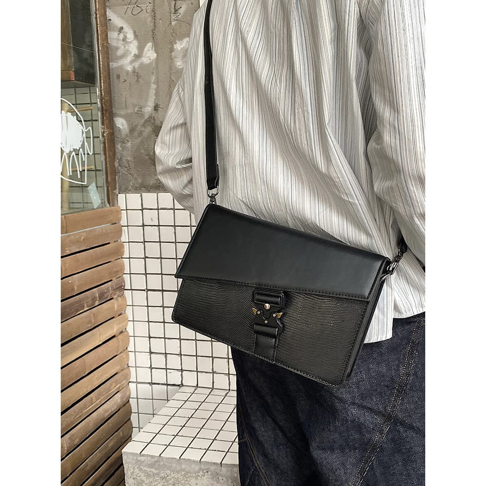 Moda cobra impressão mensageiro saco masculino versão coreana Casual saco do mensageiro ins nicho Design sentido um ombr