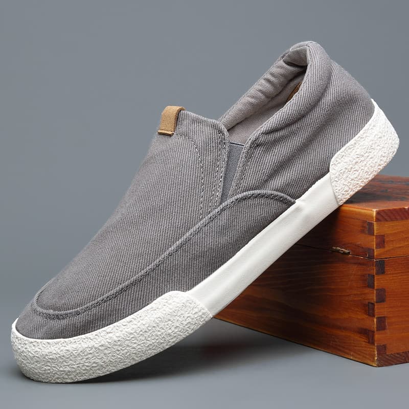 Sapatos masculinos 2026 primavera novo estilo mocassins masculinos deslizamento-On preguiçoso Casual baixo-Top versão co