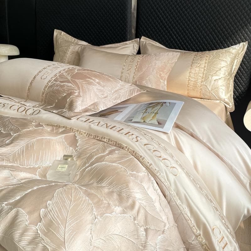 2025 novo estilo luz luxo High-End seda gelo conjunto de quatro peças verão seda Skate folha colcha capa Tencel cama nua