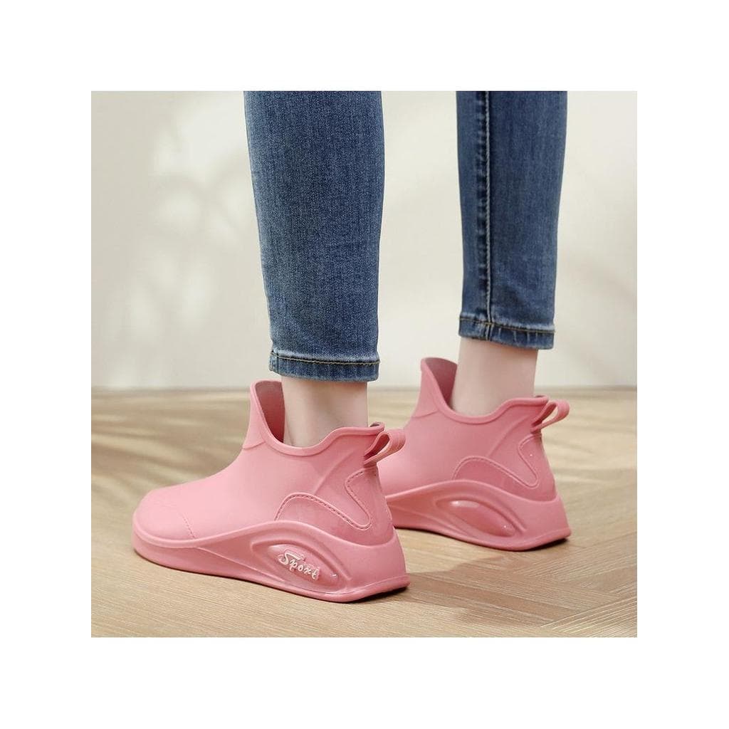 Primavera verão moda botas de chuva senhoras sapatos impermeáveis tubo curto antiderrapante botas de chuva feminino novo