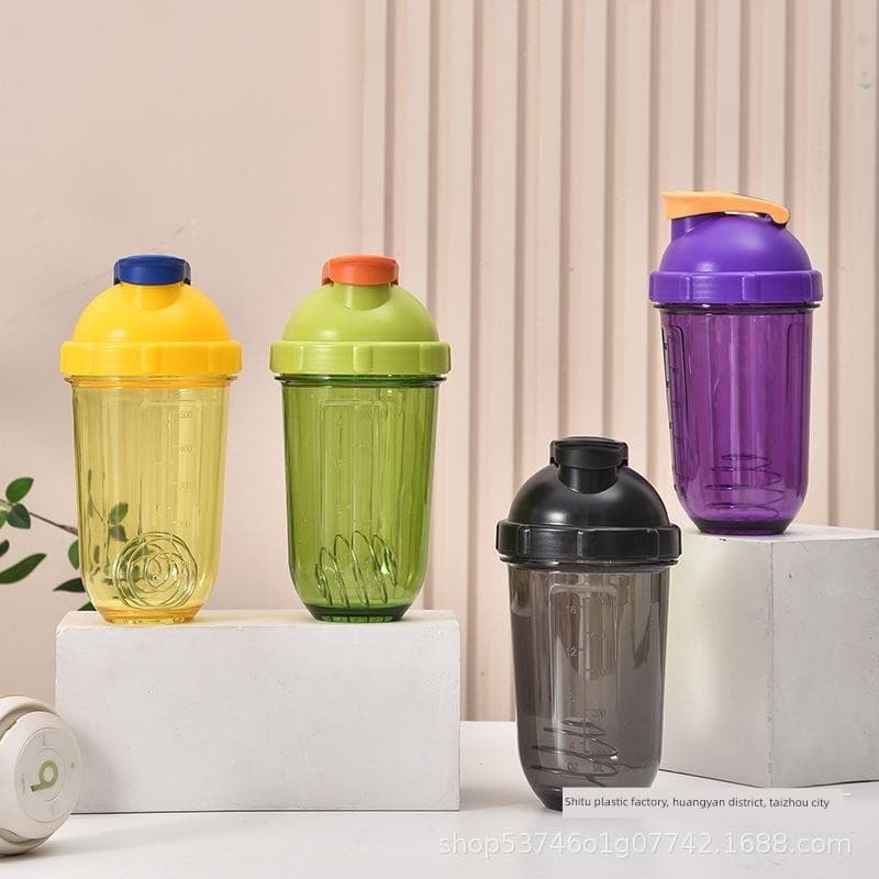 Banana Shaker copo proteína em pó Fitness esportes Milkshake copo mexendo bola com escala grande capacidade copo de água