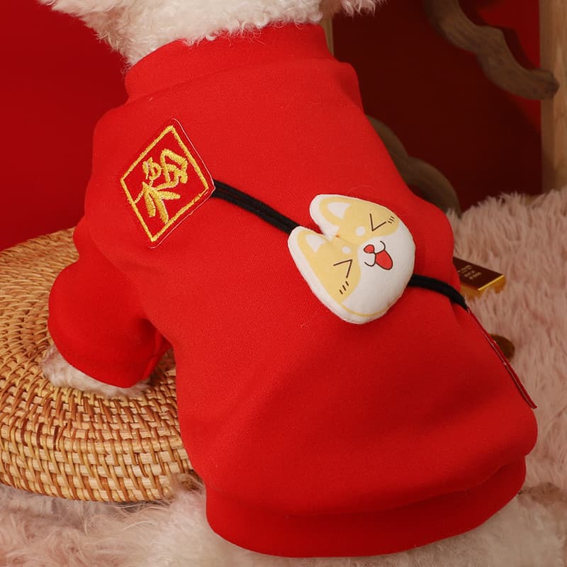 Roupas para cães 2026 novo estilo inverno vermelho em torno do pescoço roupas de ano novo filhotes de pelúcia inverno qu