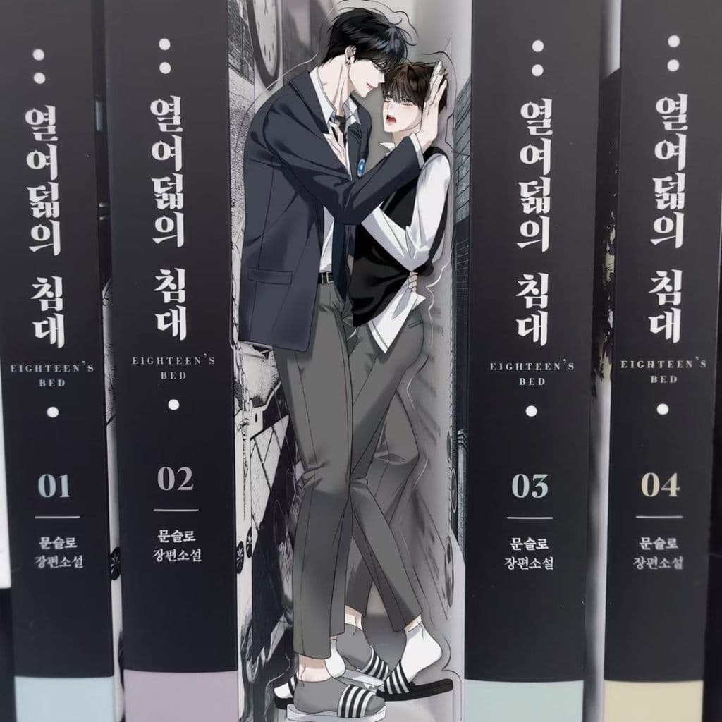 Suporte De Acrílico Para Cama Coreano BL Manwha Dezoito Anos De Idade