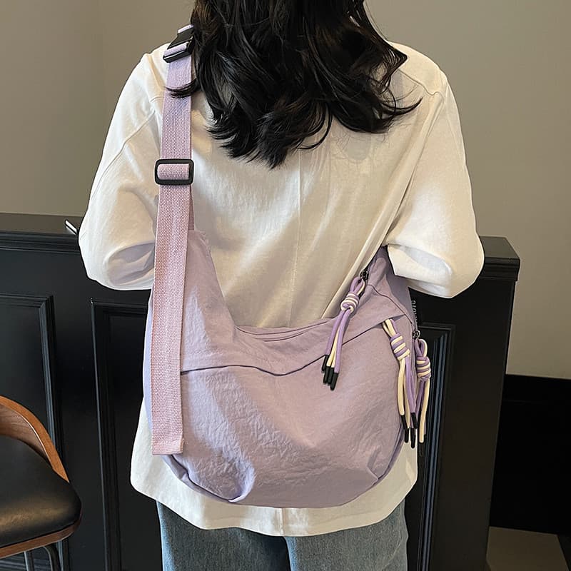 Bolsa japonesa de bolinho de um ombro de grande capacidade feminina na moda All-Match Commuter saco nicho Casual cor sól