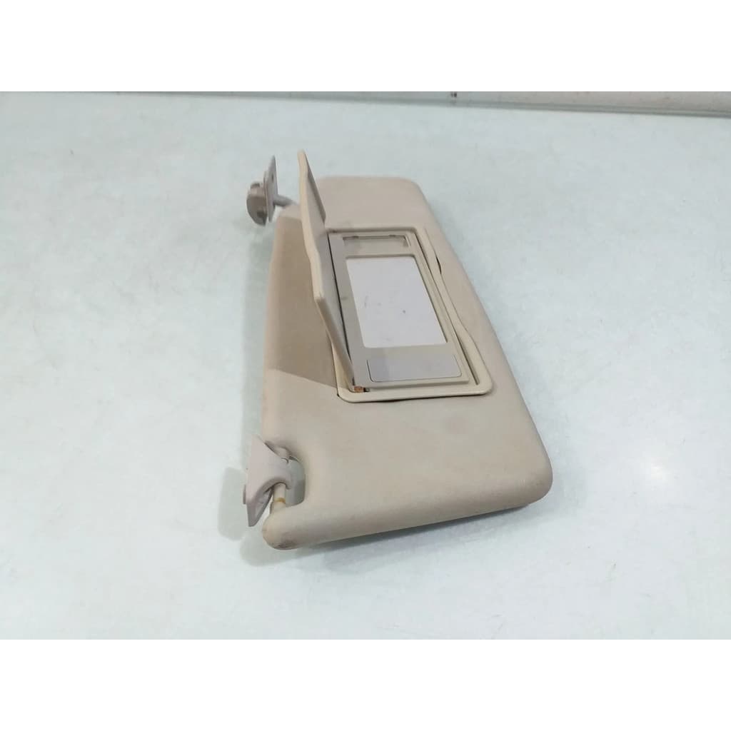 Quebra Sol Direto Volkswagen Golf 1995 1998 1h0857552