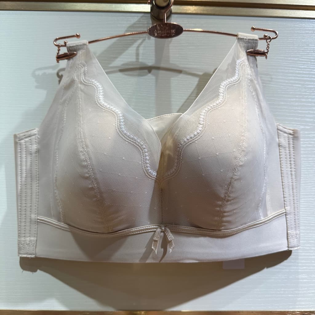 9933 Roupa íntima para recebimento de seios, ajustável, confortável, respirável, sem anel de aço, Push-Up, copo completo