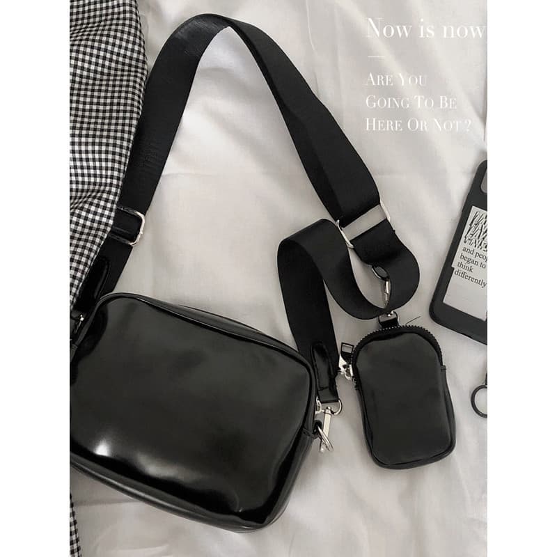 Simples versátil fosco couro patente Multi-combinação saco masculino ins estilo rua tiro saco do mensageiro versão corea