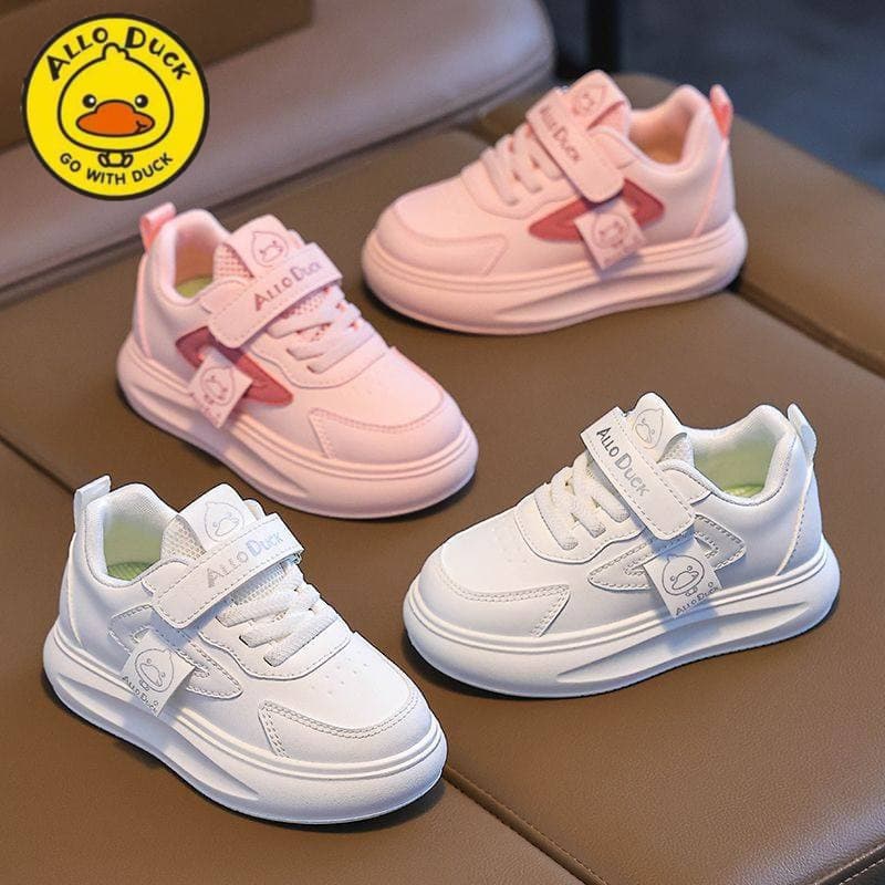 Pequeno pato amarelo meninas sapatos brancos 2026 primavera novo estilo de couro à prova dwaterproof água sapatos esport