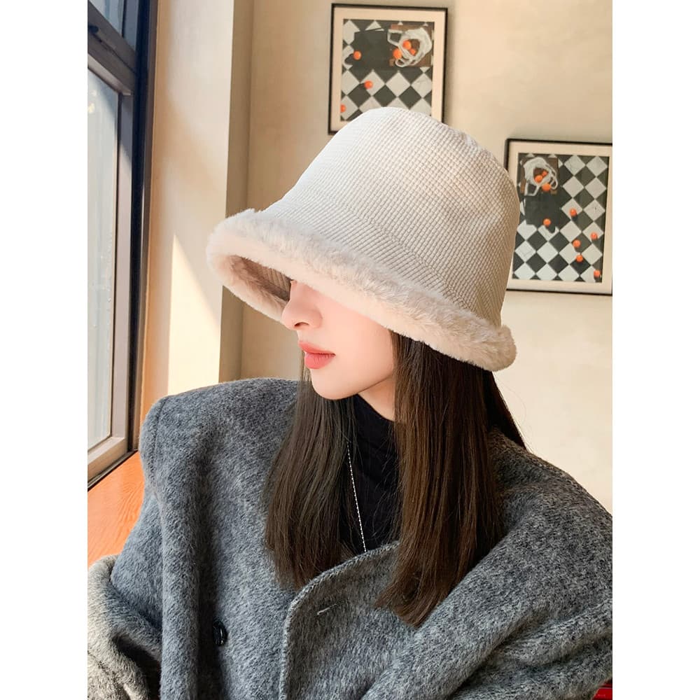 Versão coreana ins influenciador simples balde de pelúcia chapéu feminino outono inverno rosto liso pequeno quente All-M