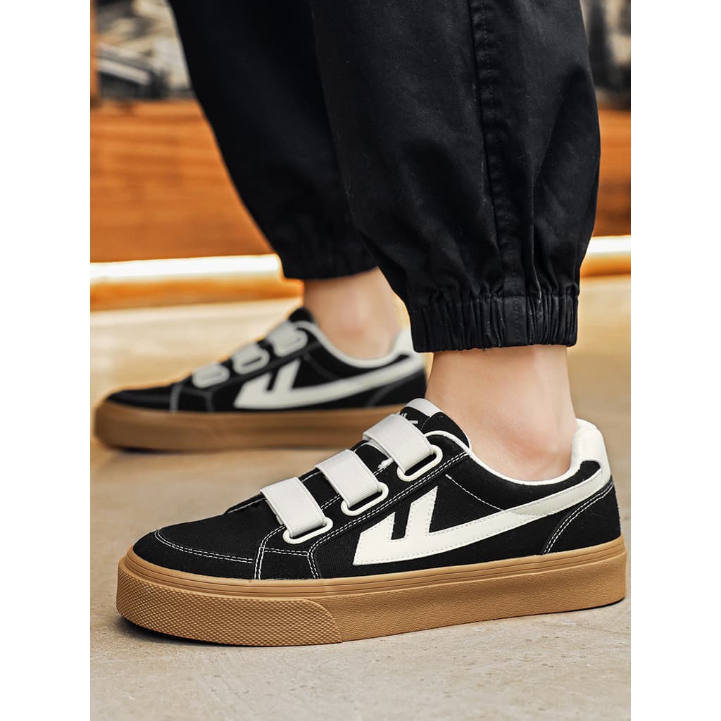 Puxar para trás sapatos masculinos 2026 novo estilo verão respirável tênis de lona masculino tênis de sola grossa estuda